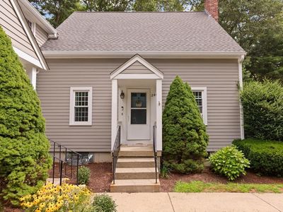 Property at 240 Twin Lakes Dr, Halifax, MA