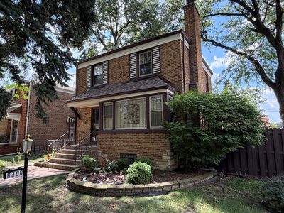 8200 S Fairfield Ave