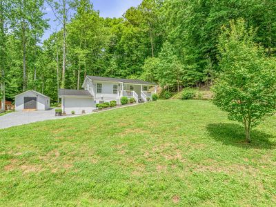 825 County Road 82