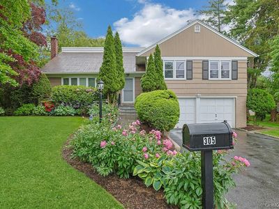 305 Stratton Road