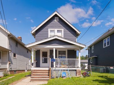 4106 Stickney Ave