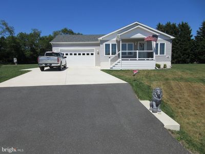 48 Buckingham Dr
