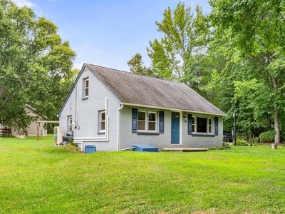 28 Chestnut Hill Ln