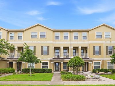 10558 Green Ivy Ln