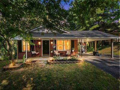 305 8th Ave