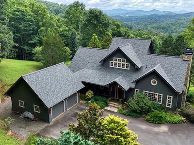 238 Meadowbrook Dr