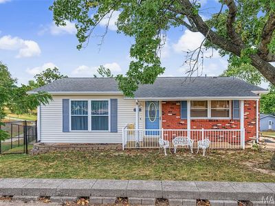 712 Lee Ave