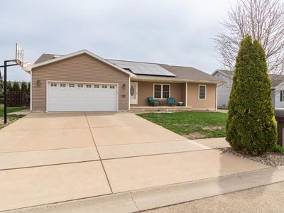 1808 Whitetail Ln