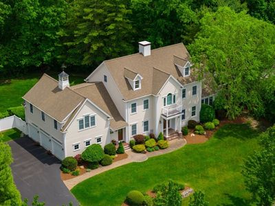 36 Stone Meadow Ln