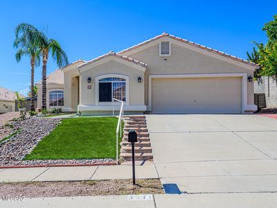 3671 W Arrowwood Pl
