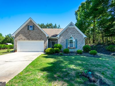 5 Honeysuckle Ln