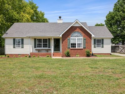 136 Fall Creek Dr