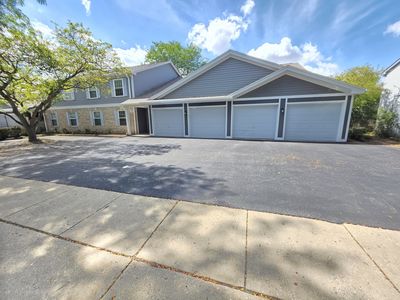 356 Woodview Cir APT A