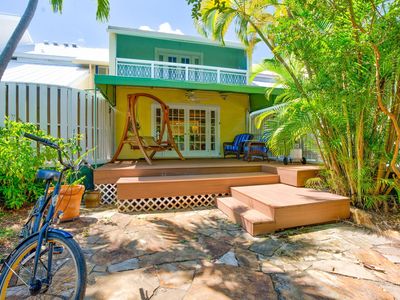3365 Flagler Ave