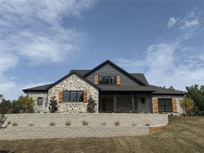 586 Winding Spring Dr