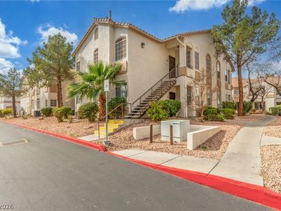 1830 N Buffalo Dr Unit 2033