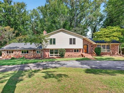 21 Terrain Dr