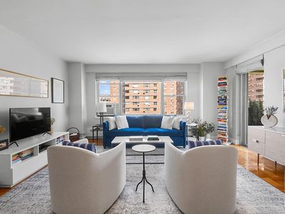 572 Grand St APT G803