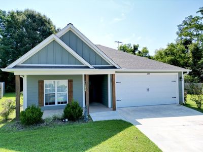 Property at 209 Turtle Cove Ln, Tifton, GA
