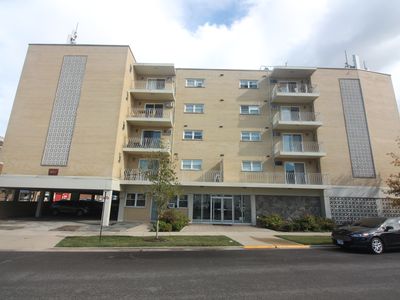 Property at 7929 W Grand Ave APT 405, Elmwood Park, IL