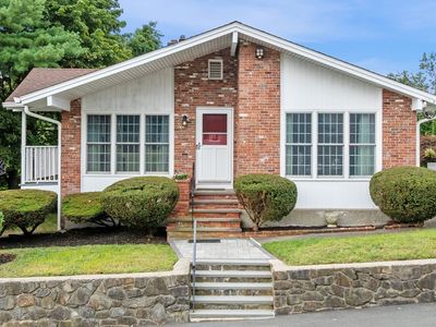 11 Mooney Rd