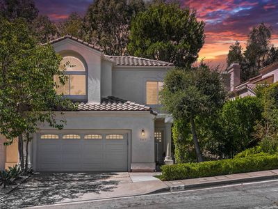 989 Calle La Primavera