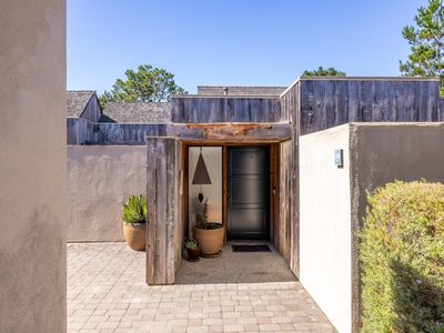 24520 Outlook Dr APT 19