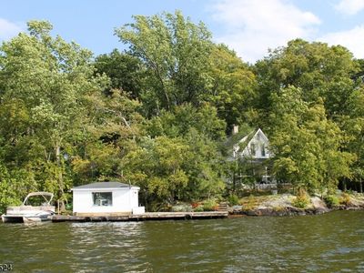 56 Raccoon Island Rd