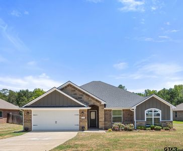 Property at 245 Heritage Ct, Lindale, TX