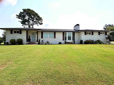 Property at 1509 Woodmont Dr, Tuscumbia, AL