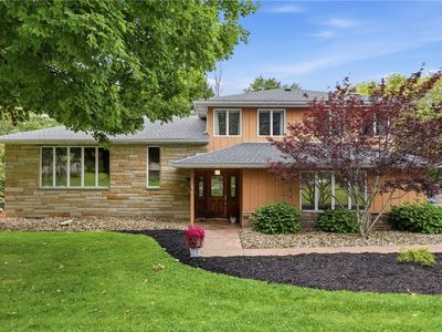56 Valley Rd