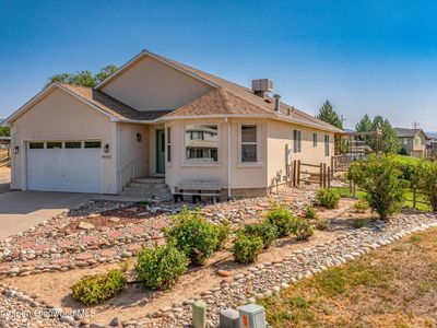 1552 Graham Ct