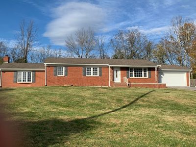 308 Chickasaw Trl