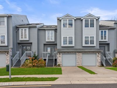 241 Schooner Circle