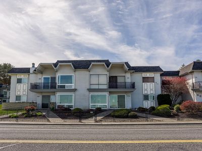 2401 W Canal Dr APT 2A