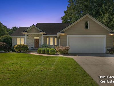 2538 Danton Dr SW