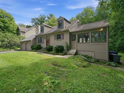 Property at 44 Cottage Rd, Enfield, CT