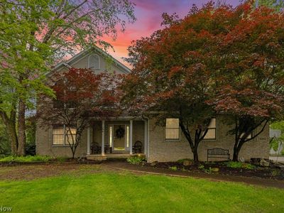 6962 Mapleridge Cir NW