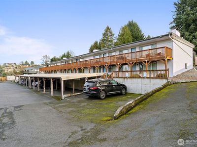2102 NW Kelly Drive #9