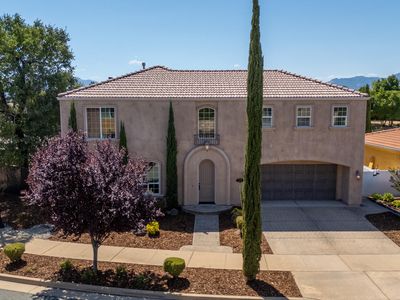 5569 Diamond Ridge Dr