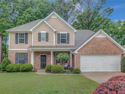 38 Greenview Dr