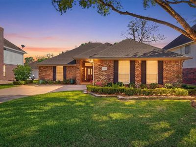 2605 Hampton Springs Dr