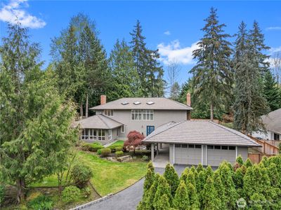 2507 Medina Circle