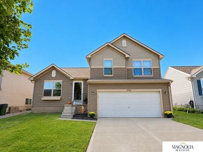 Property at 19501 T St, Omaha, NE