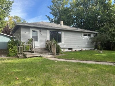 205 2nd St