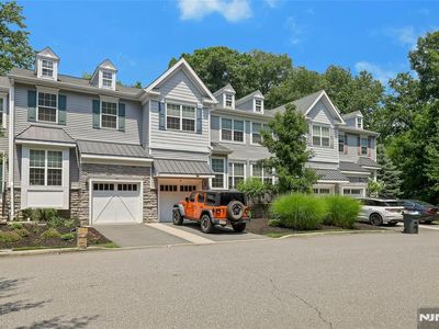 28 Masterson Ct