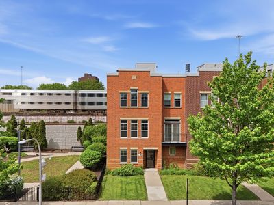 3560 S Federal St