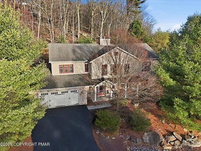 6 Fieldstone Ct