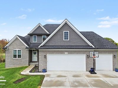3143 Regatta Ln