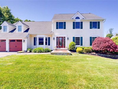 79 Grasslands Circle